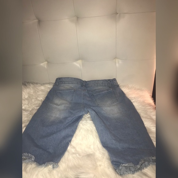 Distressed Denim Jean Shorts! - Picture 2 of 2